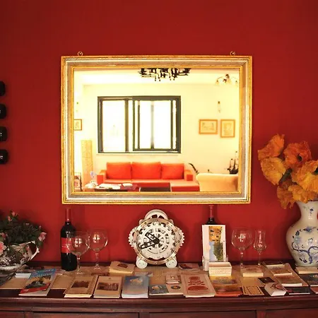 玛利亚乔万娜住宿加早餐旅馆 住宿加早餐酒店 4*