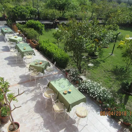 Bed & Breakfast Maria Giovanna 4*